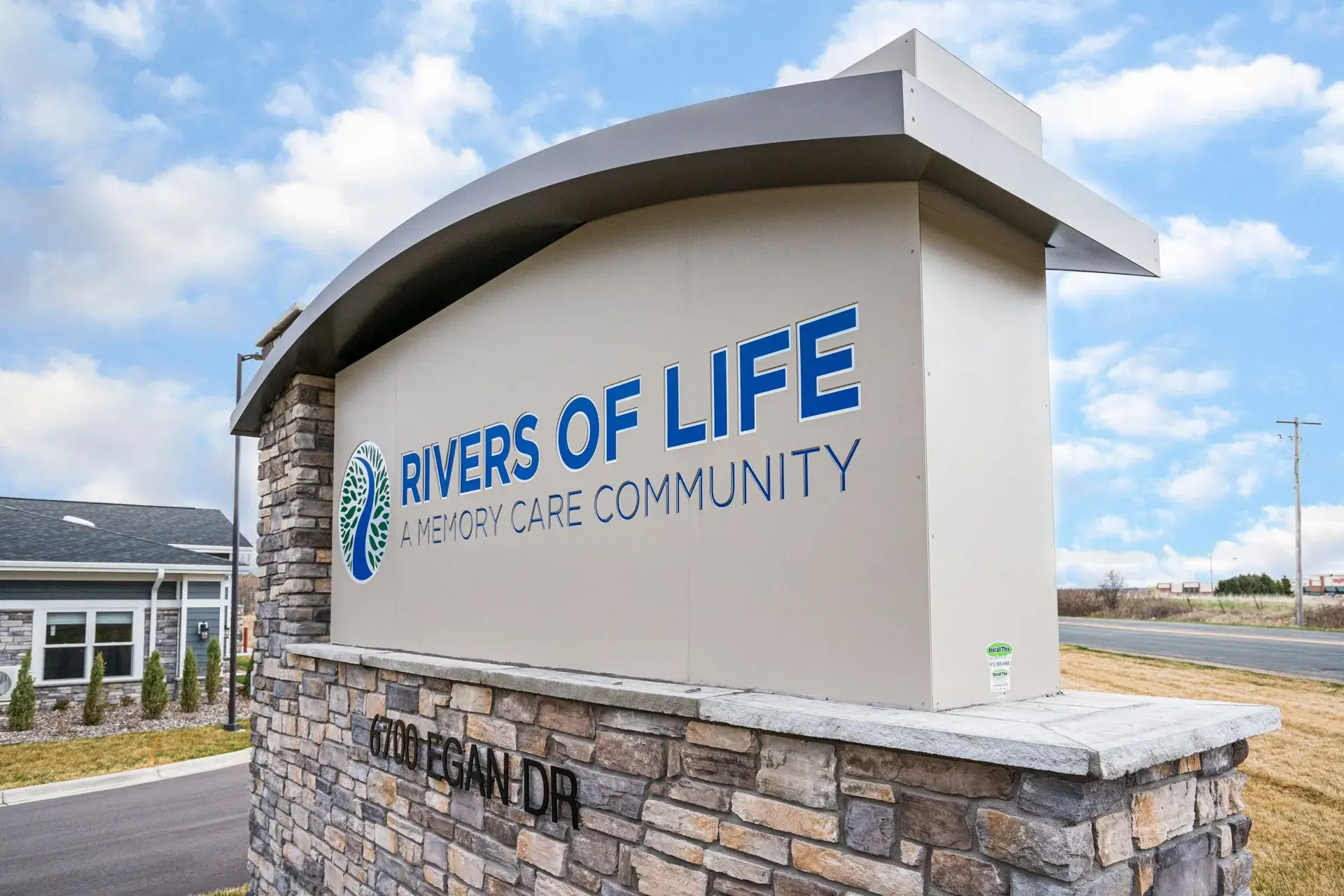 6700+Egan+Dr+Exteriors+Web-3-2880w