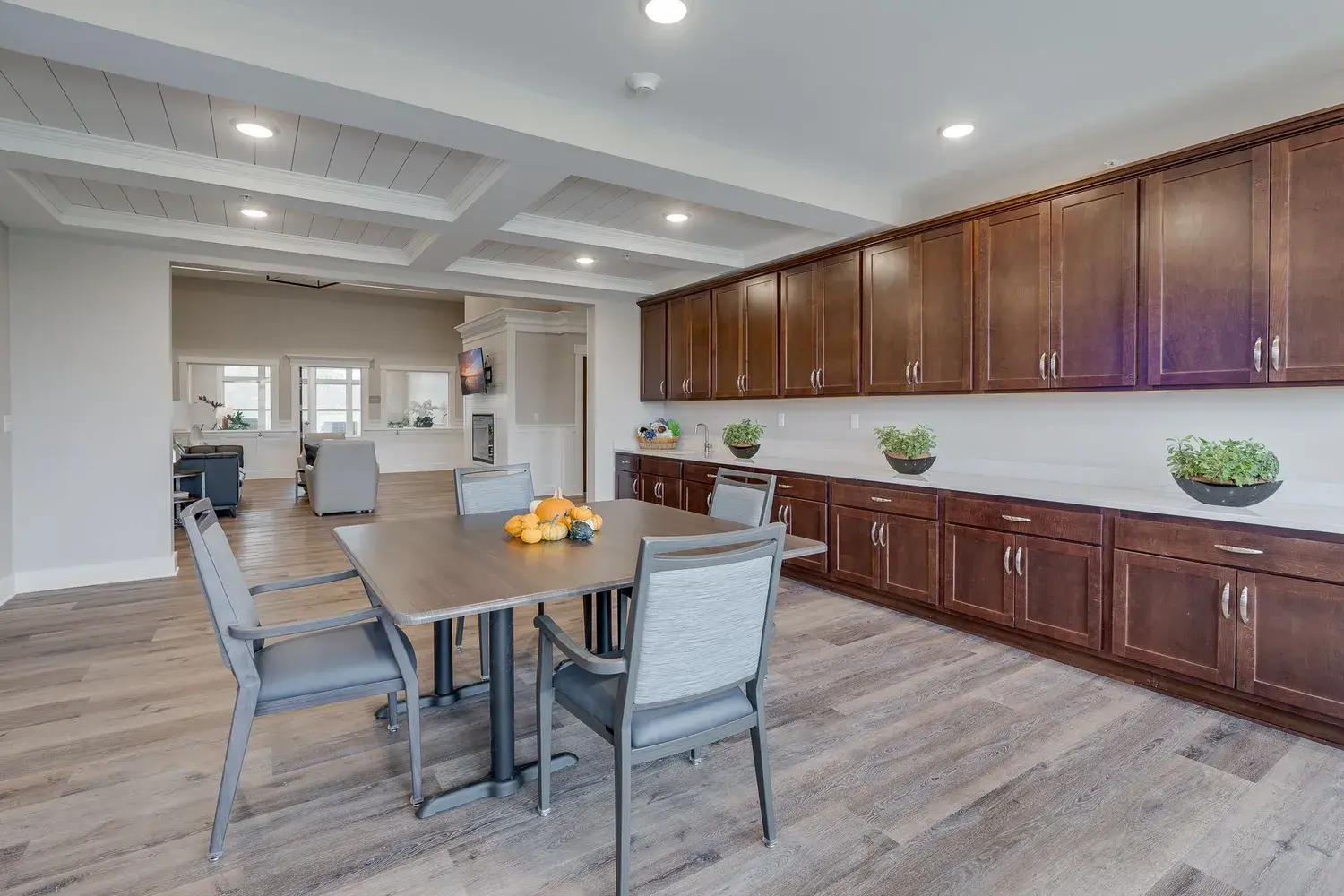 6700+Egan+Drive+MLS-56-1000h